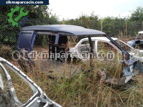 Nissan Vanetto Kupa çıkma parça