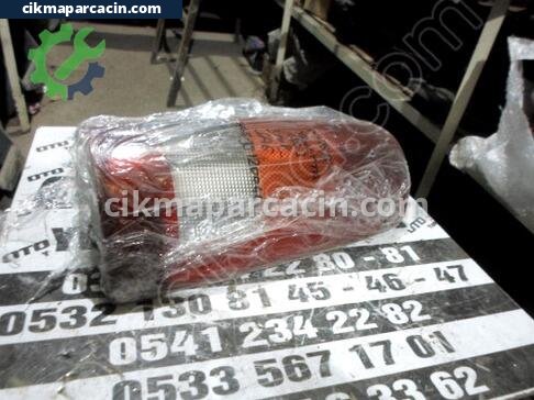 Nissan Vanetto Sağ Arka Stop çıkma parça
