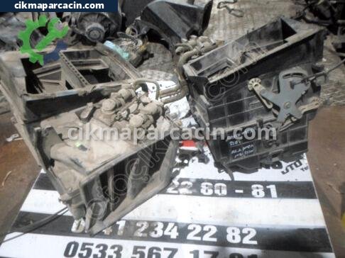 Nissan Vanetto Kalorifer Kutusu çıkma parça