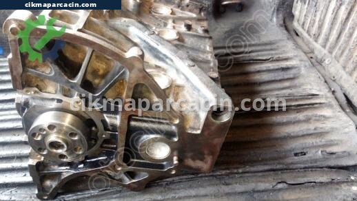 Nissan Vanetto Yarım Motor çıkma parça