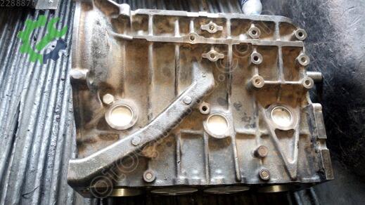 Nissan Vanetto Yarım Motor çıkma parça