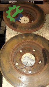 Nissan Vanetto Fren Disk Aynası çıkma parça