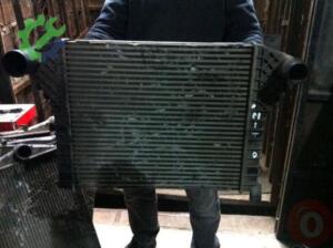 NİTRO TURBO RADYATÖRÜ DODGE ORJİNAL ÇIKMA PARÇA