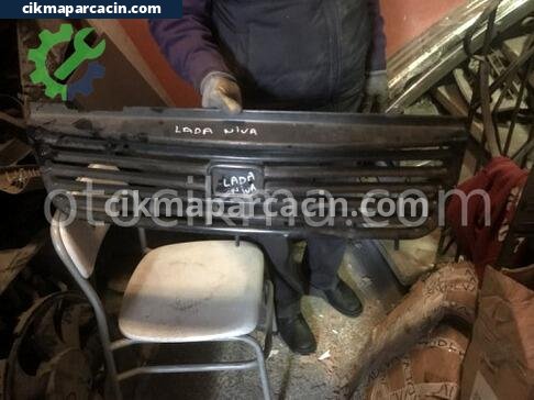 Lada Niva Panjur çıkma parça