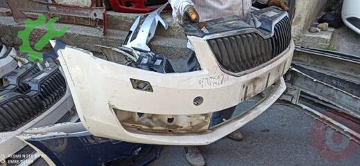 Skoda Octavia Ön Tampon çıkma parça