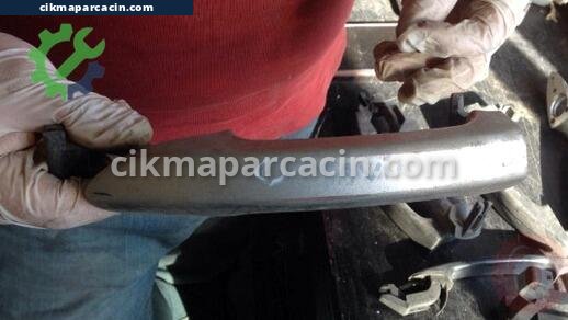 Skoda Octavia Sol Ön Kapı Kolu çıkma parça