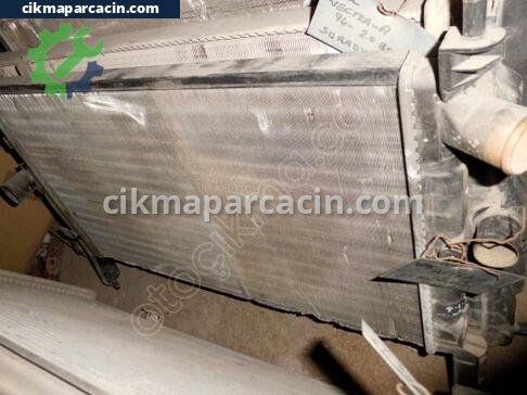 Opel Astra Su Radyatörü çıkma parça