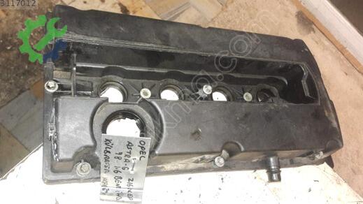 Opel Astra Külbütör Kapağı Z16XEP çıkma parça