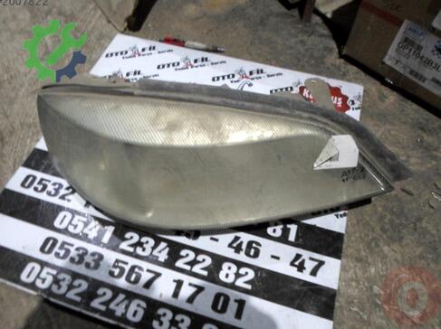 Opel Astra Sağ Ön Far çıkma parça