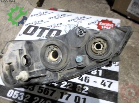 Opel Astra Sağ Ön Far çıkma parça
