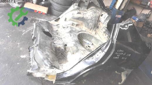 Opel Astra Ara Bölme çıkma parça