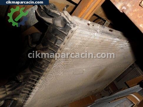 Opel Combo Su Radyatörü çıkma parça