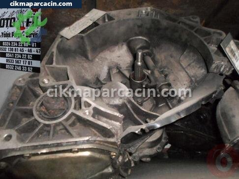 Opel Corsa Şanzıman Komple çıkma parça