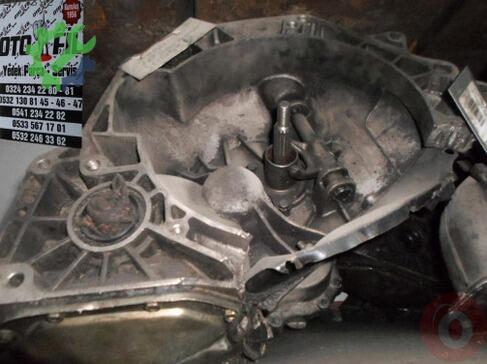 Opel Corsa Şanzıman Komple çıkma parça
