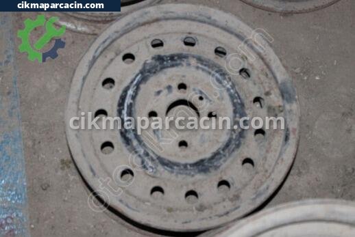 Opel Rekord Jant çıkma parça