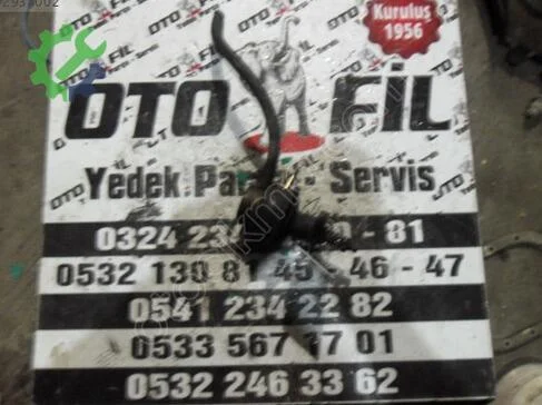 Opel Rekord Yakıt Pompası çıkma parça