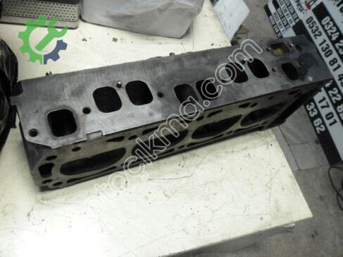 Opel Rekord Silindir Kapağı 90400023 çıkma parça