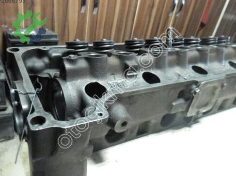 Opel Rekord Silindir Kapağı 90400023 çıkma parça