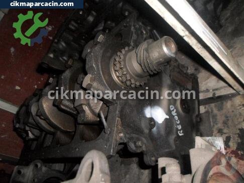 Opel Rekord Yarım Motor çıkma parça