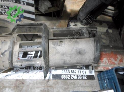 Opel Vectra Göğüs çıkma parça