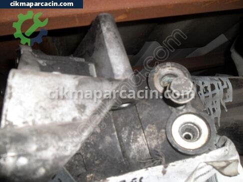 Opel Vectra Klima Kompresörü çıkma parça