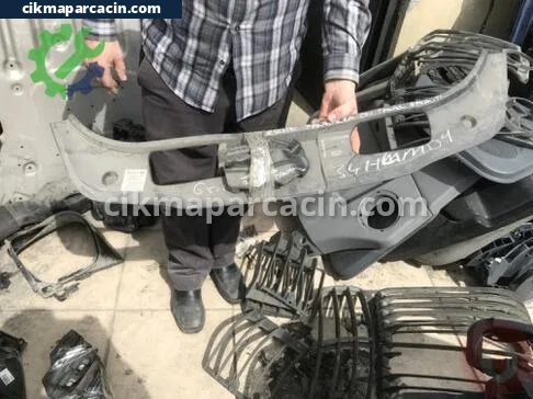 Porsche Panamera Ön Bakalitler çıkma parça