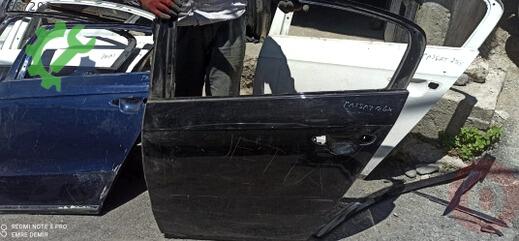 Volkswagen Passat Sol Arka Kapı çıkma parça