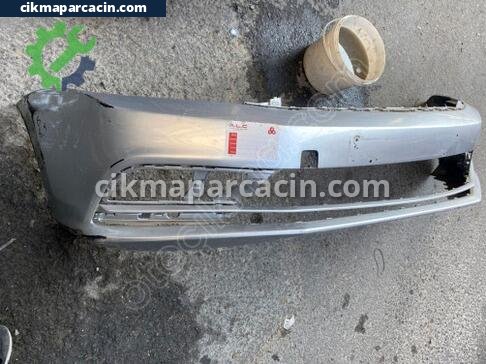 Volkswagen Passat Ön Tampon çıkma parça