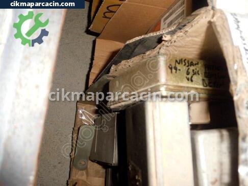Nissan Pathfinder Motor Beyni çıkma parça