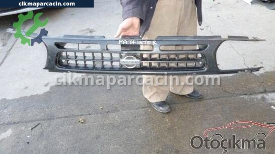 Nissan Pathfinder Panjur çıkma parça