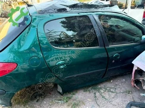 Peugeot 206 Sağ Ön Kapı çıkma parça