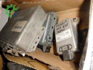 PEUGEOT 405,406,407 MOTOR BEYİNİ BOSCH 0261200213, 02600024