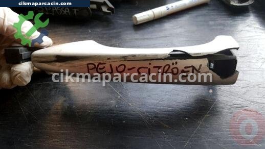 Peugeot 508 Ön Kapı Kolu çıkma parça