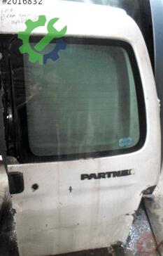 Peugeot Partner Sağ Bagaj çıkma parça