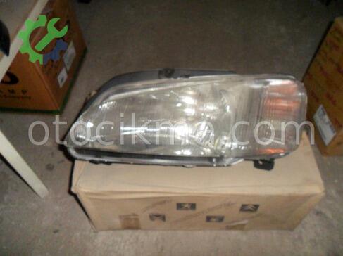 Peugeot 106 Sol Ön Far çıkma parça
