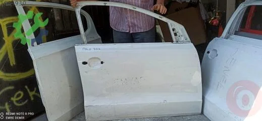 Volkswagen Polo Sağ Ön Kapı çıkma parça