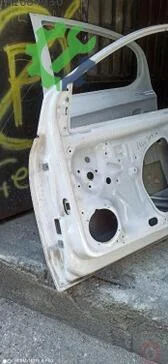 Volkswagen Polo Sağ Ön Kapı çıkma parça