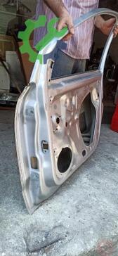 Volkswagen Polo Sağ Ön Kapı çıkma parça