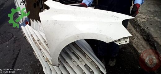 Volkswagen Polo Ön Çamurluk çıkma parça