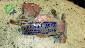 PONTİAC VENTURA NOVA ARKA KAPI KİLİT MENTEŞESİ