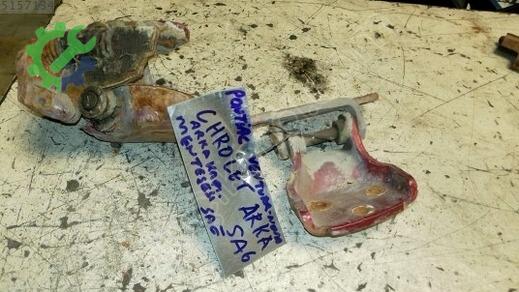 Pontiac Grand Kapı Menteşesi çıkma parça