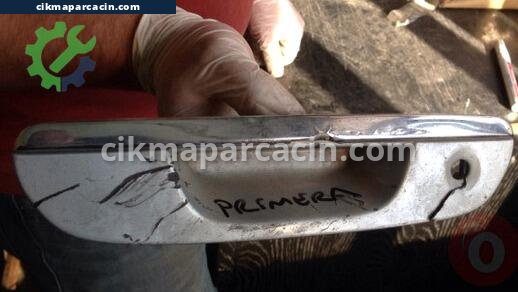 Nissan Primera Kapı Kolu çıkma parça