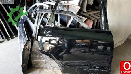 Audi Q5 Sağ Arka Kapı çıkma parça