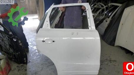 Audi Q5 Sağ Arka Kapı çıkma parça