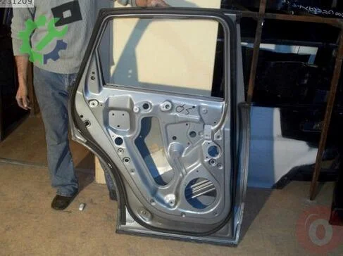 Audi Q5 Sol Arka Kapı çıkma parça