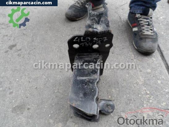 Audi Q7 Tampon Demiri çıkma parça