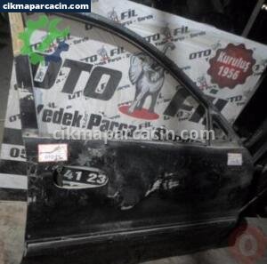 QHYUNDAİ SONATA 1999 ÖN SAĞ KAPI SİYAH ÇIKMA