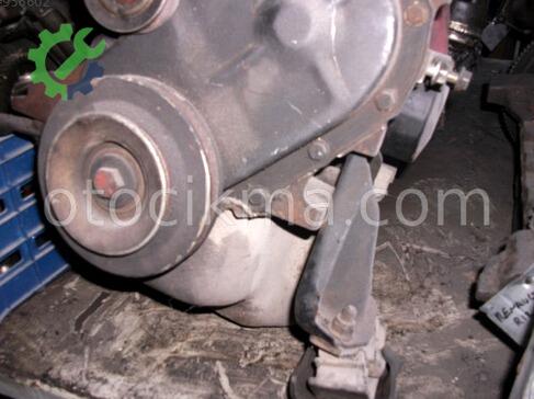 Renault R 9 Benzin Otomatiği çıkma parça