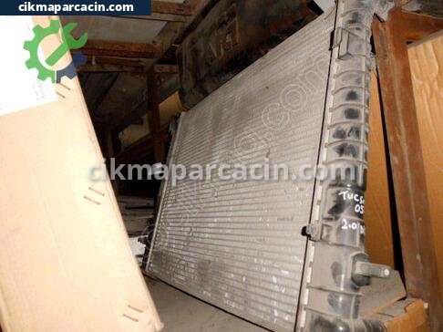 Hyundai Tucson Su Radyatörü çıkma parça