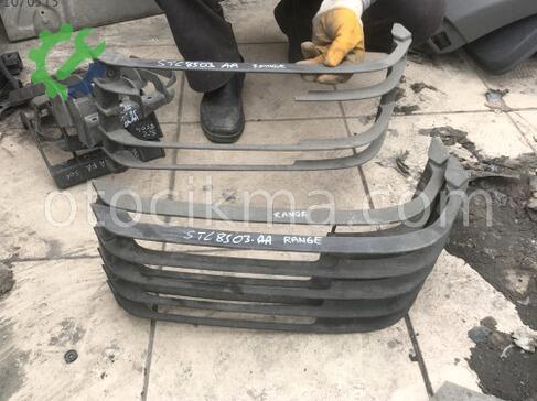 Land Rover Range Rover Far çıkma parça